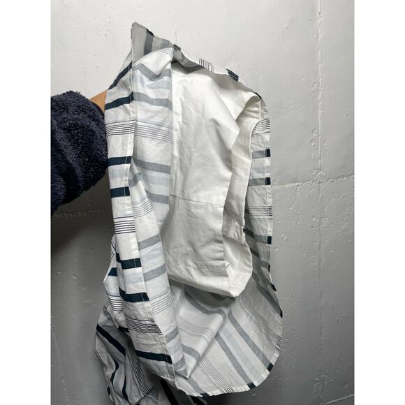 NEW L’Academie Striped Puffy Sleeve Off-Shoulder Top Womens Medium - Picture 9 of 9